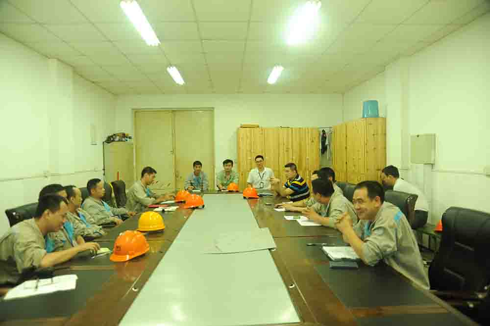 華美板材“持續改進（jìn）、業務領先” 先進表彰（zhāng）活動